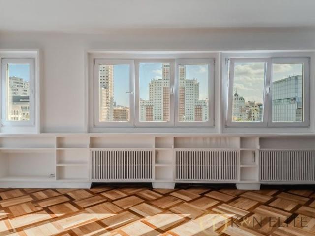 4 room luxury penthouse for rent in Palacio, Madrid, Autonomous Region of Madrid