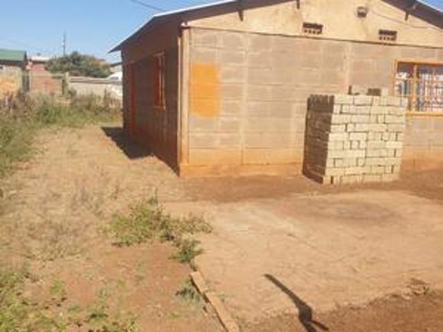 4 roomed house on the market in mame.