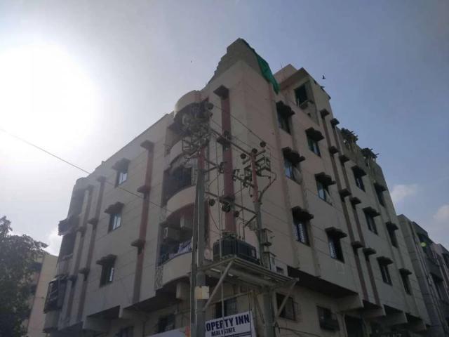 4 Rooms new portion with lift Karachi North Nazimabad ID 25648