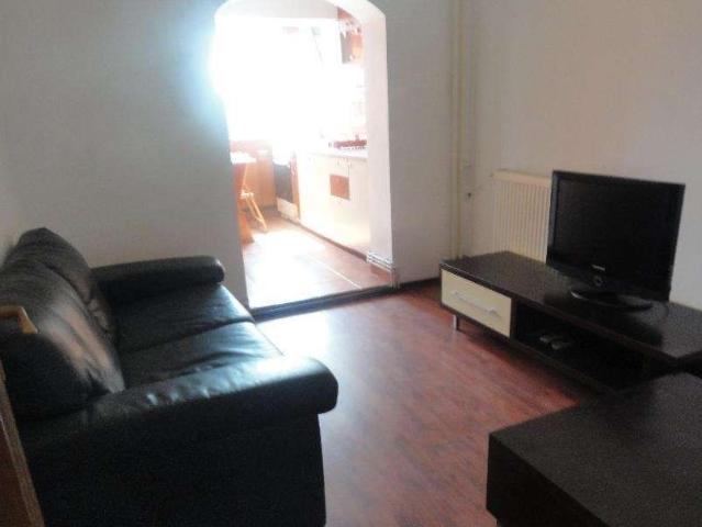 4 rooms apartment for rent Center Iasi # code 446