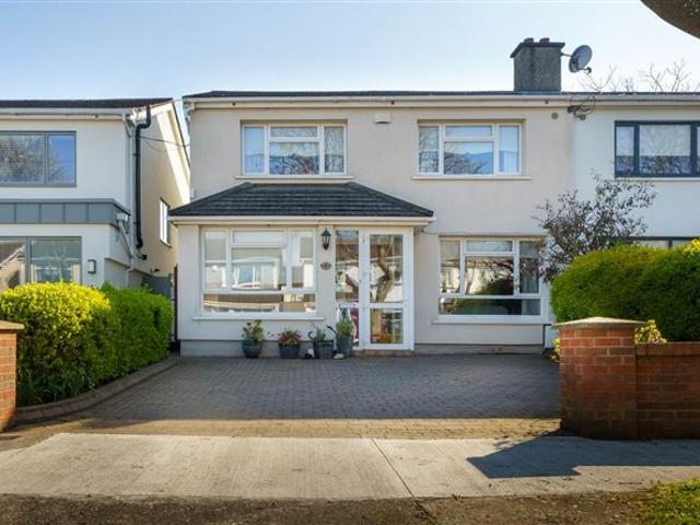 4 Roselawn Court, Castleknock, Dublin 15, County Dublin Baxter Real Estate 4925 MyHome. Ie Residential