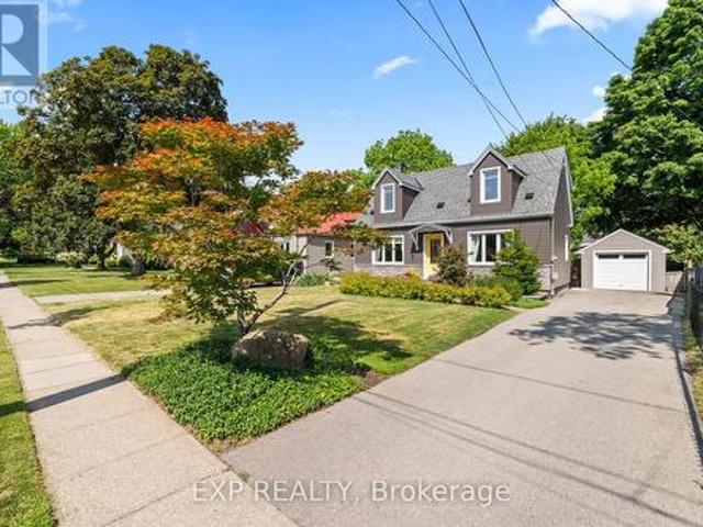 4 Rosslyn Avenue, Grimsby East, ON, L3M 3G2 house for sale | Listing ID X13434 | Royal LePage