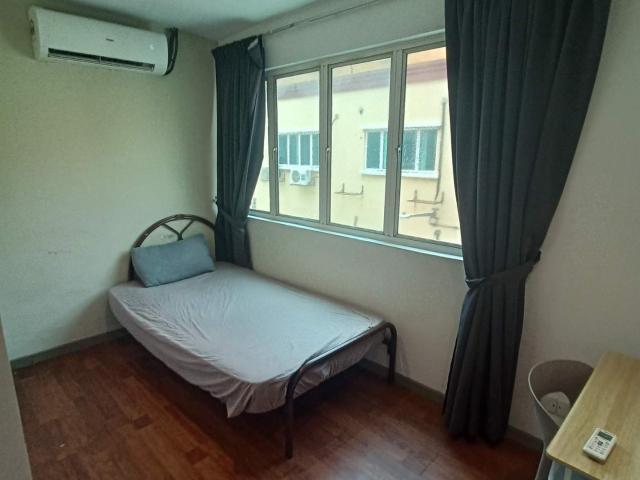 4 Stop to HKL Low Deposit Near MRT