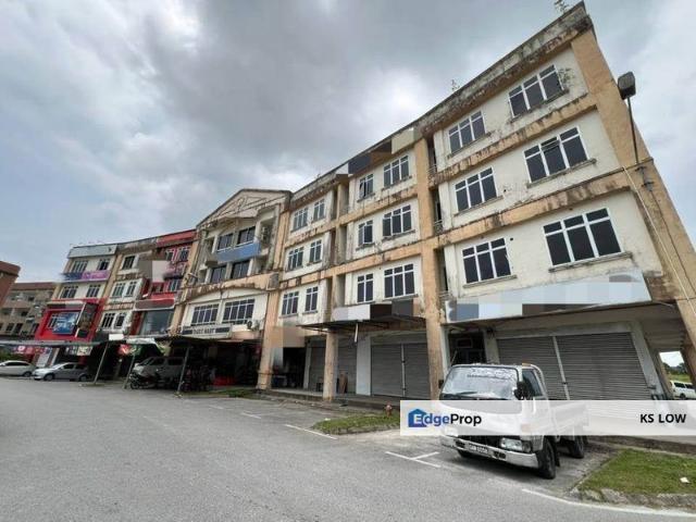 4 STOREY SHOPLOT @ MIDWAY CRESCENT | High Visibility Commercial Asset