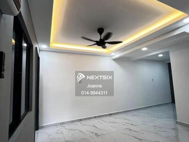 4 Storey Shoplot at Nusa Jaya