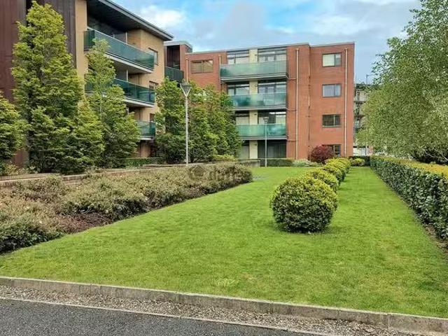 4 Surehaven Lawn, Phoenix Park Racecourse, Castleknock, Dublin.