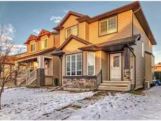 4 Saddlebrook Circle Ne, Calgary, AB, T3J 0K1 house for sale.