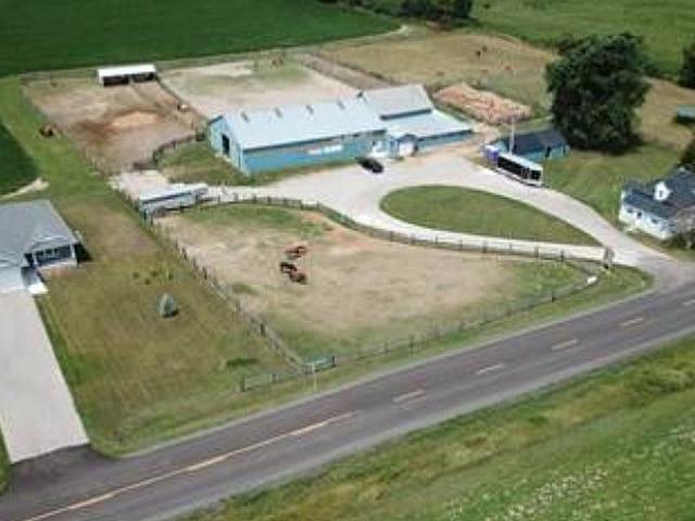4 Sale 23.3 Acre Horse Farm And Tack Shop With A 6yr Old Home