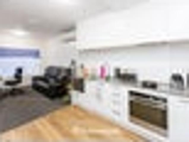 4 Separate 2 bedroom units