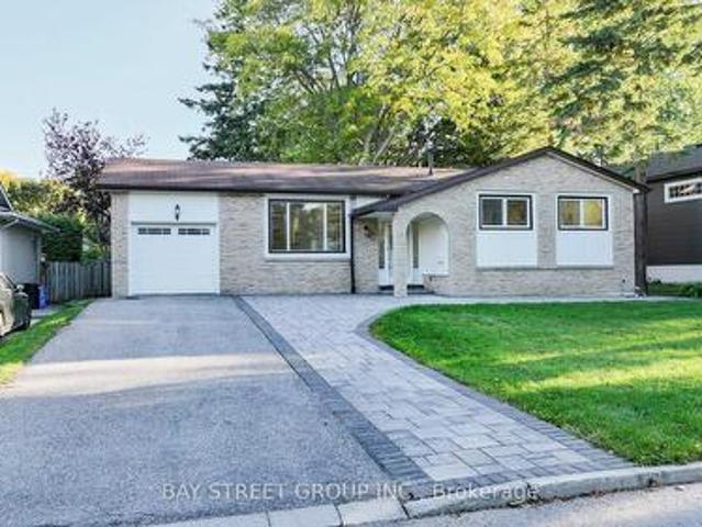 4 Sir Brandiles Place, Markham, ON, L3P 2Z5 house for sale | Listing ID N13441 | Royal LePage