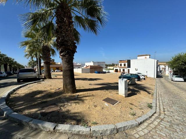 4 SOLARES EN LA LOCALIDAD DE BURGUILLOS, SEVILLA