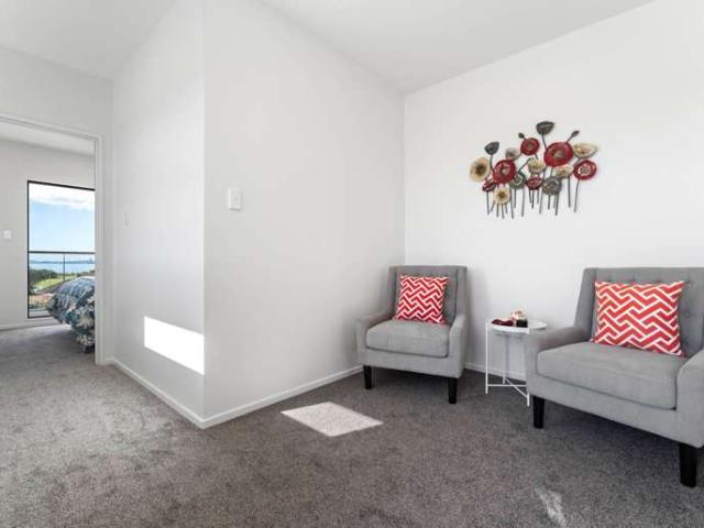 4/ Toru Street, Te Atatu Peninsula, Waitakere City