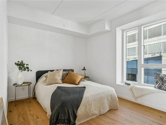4 værelser for 16.600 kr. pr. måned, København S, København