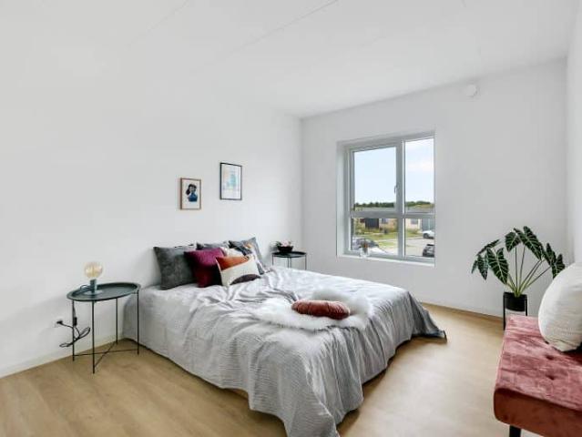 4 værelses enderækkehus med orangeri