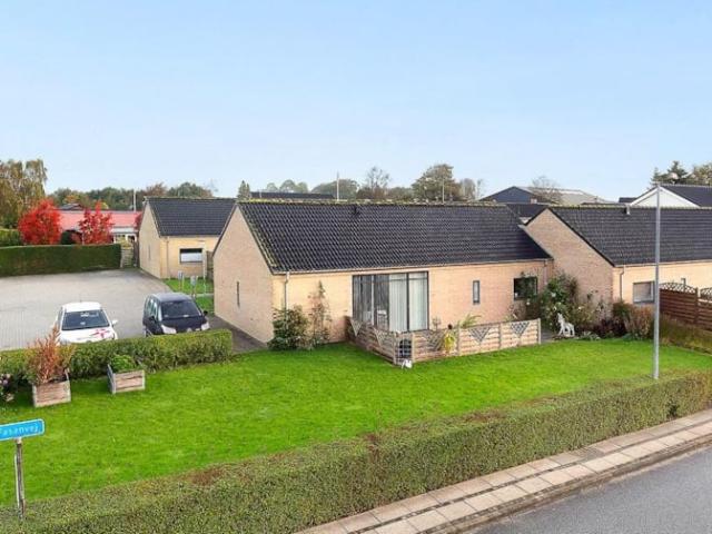4 værelses familiebolig Frederiksbergvej, 8920 Randers NV