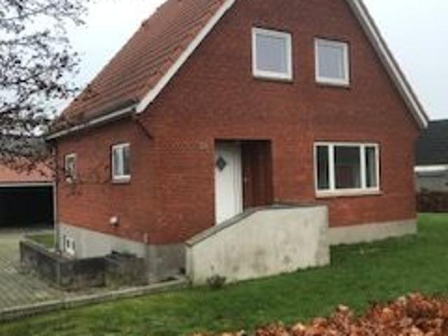 4 værelses hus på 94 m²