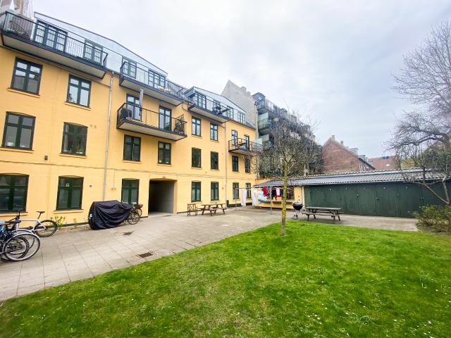 4 værelses lejlighed i København S