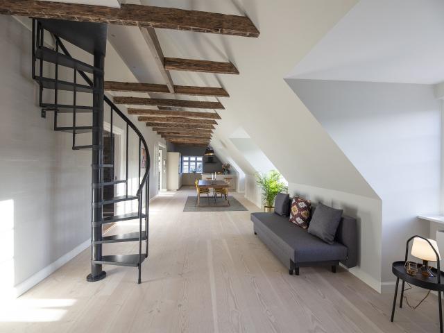 4 værelses lejlighed på 160 m²