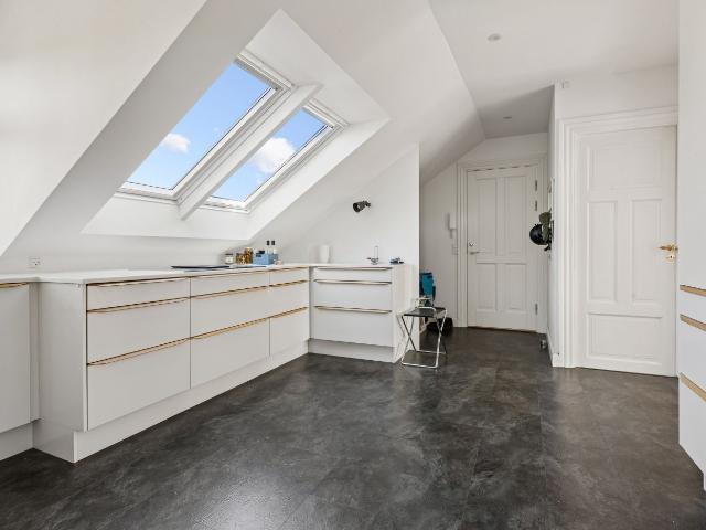 4 værelses lejlighed på 100 m²
