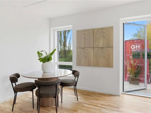4 værelses lejlighed på 105 m2, Albertslund, København