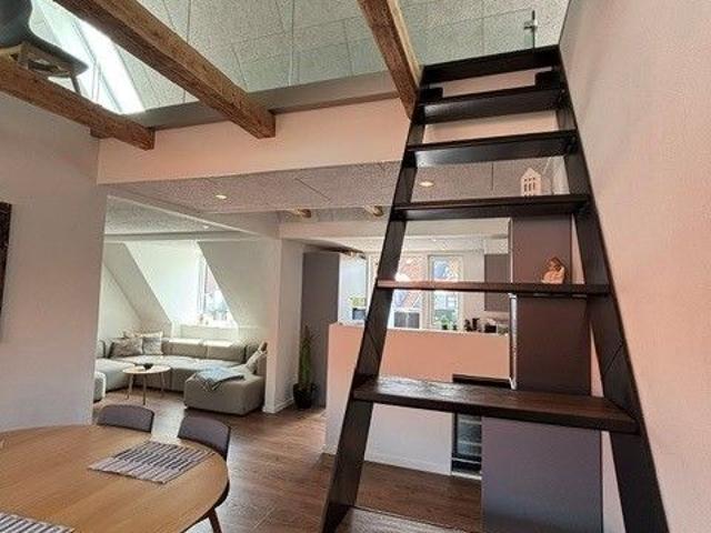4 værelses lejlighed på 99 m²