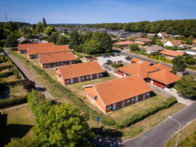 4 værelses rækkehus i Odense S med privat have