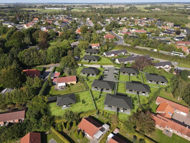 4 værelses rækkehus på Hvenekildeløkken i Odense Nø udlejes