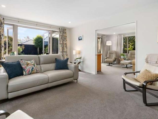4 Village Lane, Halswell, Christchurch City