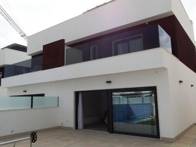 4 Villas Pareadas De Obra Nueva En Pilar De La Horadada Obra. 116m² Pilar de la Horadada