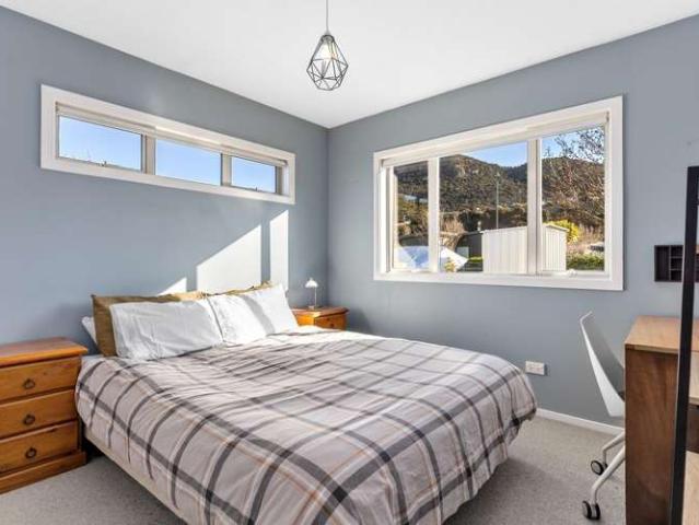 4 Warbler Lane, Albert Town, Wanaka