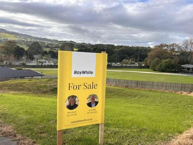 4 Wikitoria Lane, Warkworth, Rodney
