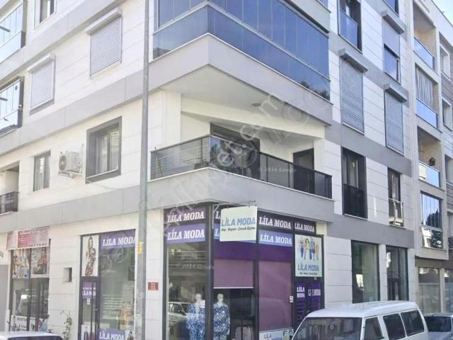 4 Yol Ağzı Köşe Dükkan | Muradiye 23 Nisan Parkı Yakını | 36 M2
