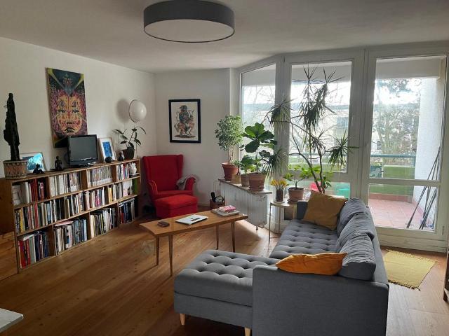 4 Zi. Whg im Grünen, 110qm, 2 Balkone in Reinickendorf Lübars