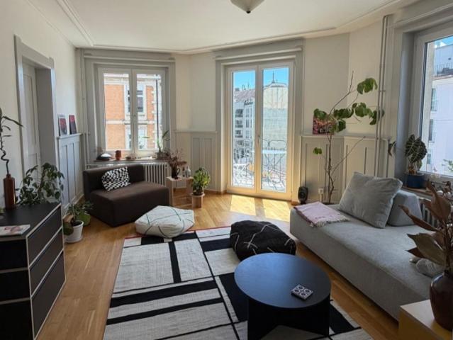 4 ZI WOHNUNG IN ZÜRICH KREIS 4, MÖBLIERT, TEMPORÄR