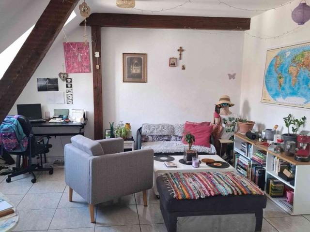 4 Zimmer, 60 m², 2. Stock