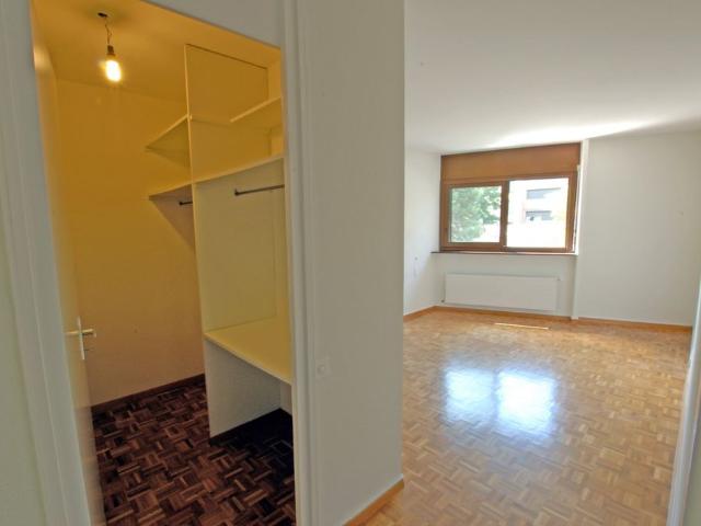 4 Zimmer, 70 m², 2. Stock