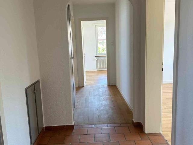 4 Zimmer, 70 m², 2. Stock