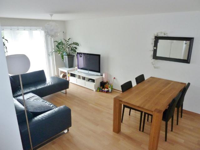 4 Zimmer, 72 m², 2. Stock