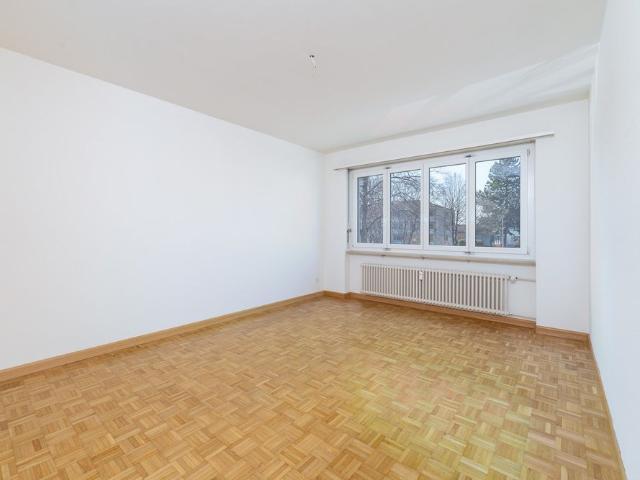 4 Zimmer, 74 m², 1. Stock