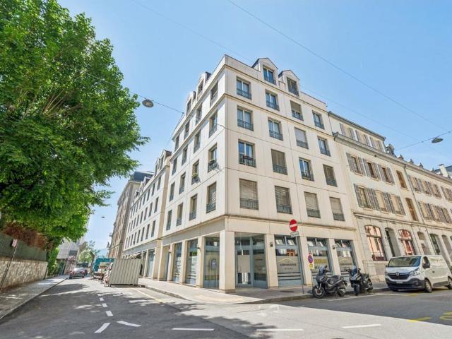 4 Zimmer, 74 m², 1. Stock