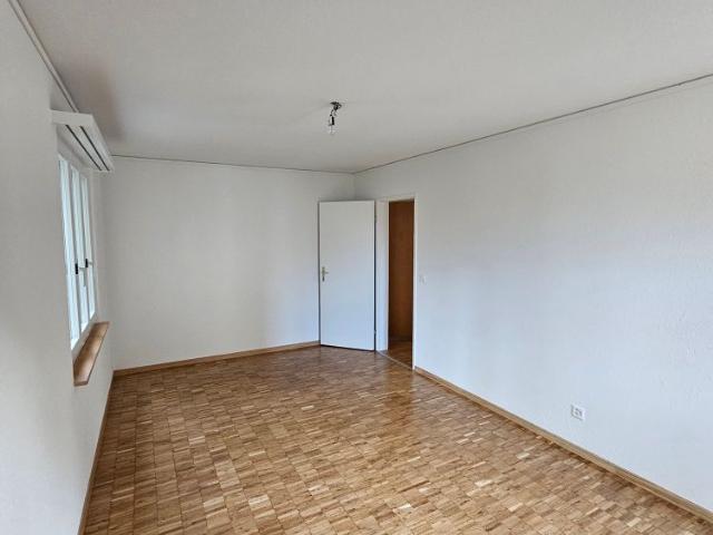 4 Zimmer, 74 m², 1. Stock