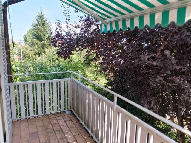 4 Zimmer, 75 m², 1. Stock