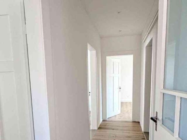 4 Zimmer, 75 m², 2. Stock