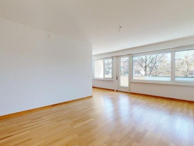 4 Zimmer, 79 m², 1. Stock