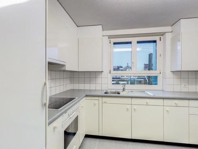 4 Zimmer, 79 m², 2. Stock