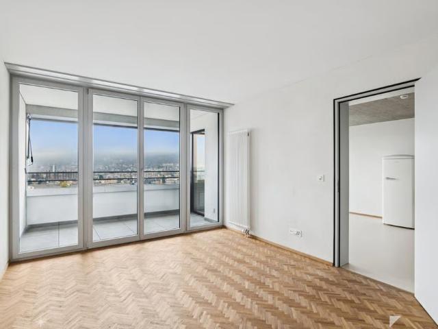 4 Zimmer, 79 m², 8. Stock