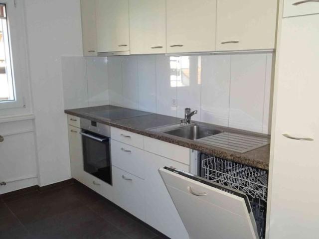 4 Zimmer, 80 m², 1. Stock