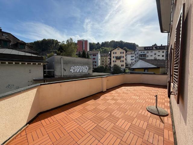 4 Zimmer, 80 m², 1. Stock
