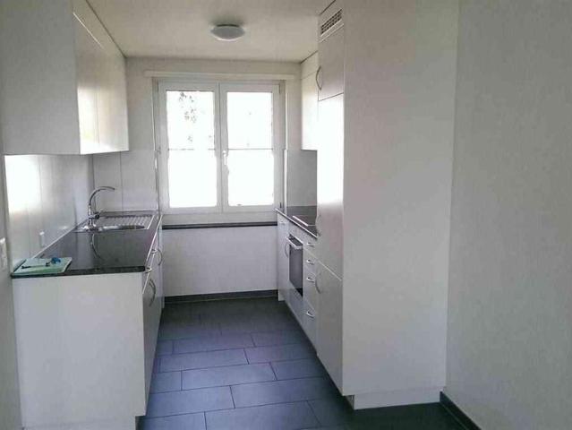 4 Zimmer, 80 m², 1. Stock