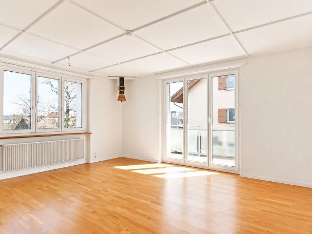 4 Zimmer, 80 m², 1. Stock